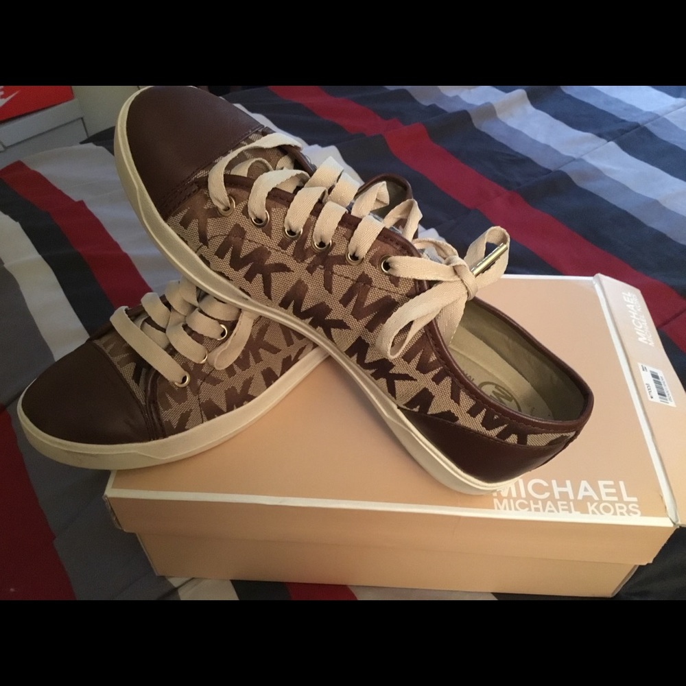 Barely Worn Michael Kors City Sneaker